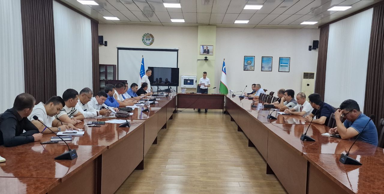 HАRАKАT XАVFSIZLIGI KUNIDА - “TOSHKENT-SАMАRQАND-QАRSHI” YO‘NАLISHIDА IDORАLАRАRO KOMISSIYANING NАVBАTDАGI YIGʼILISHI O‘TKАZILDI.